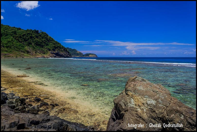 pantai rinon pantai rinon